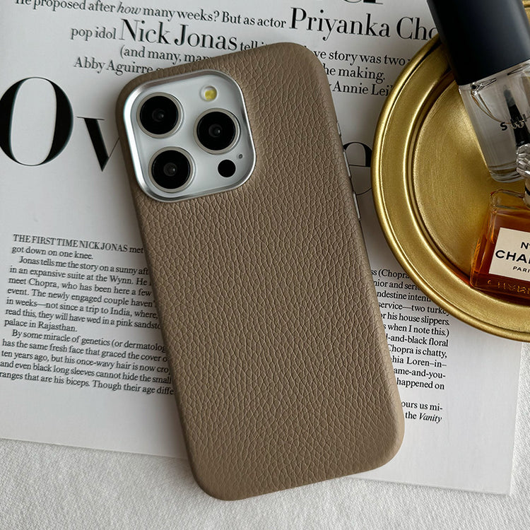 Rich in color Leather Mag Case iPhoneケース スマホケース(latte beige)